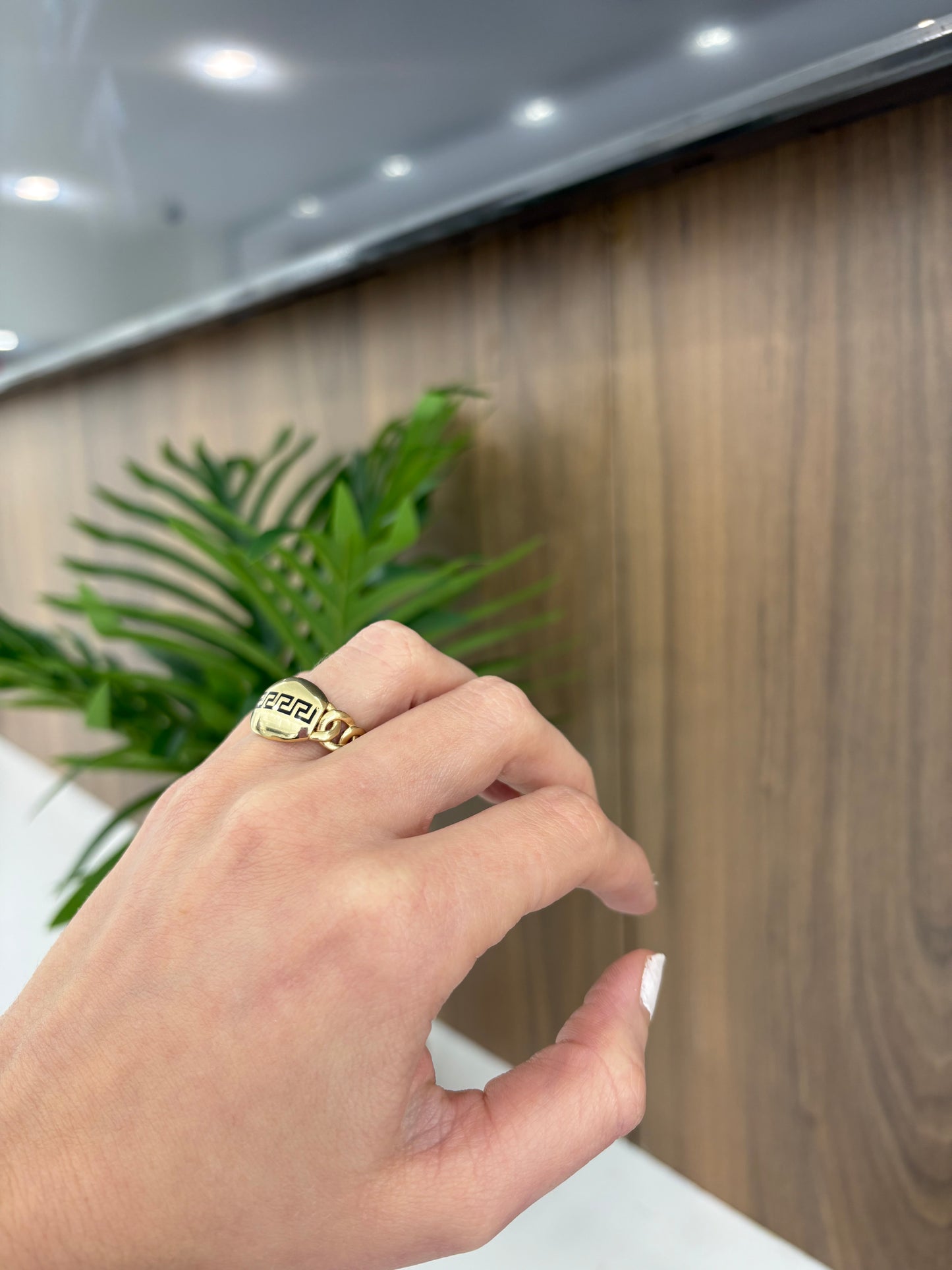 10K Greek Ring
