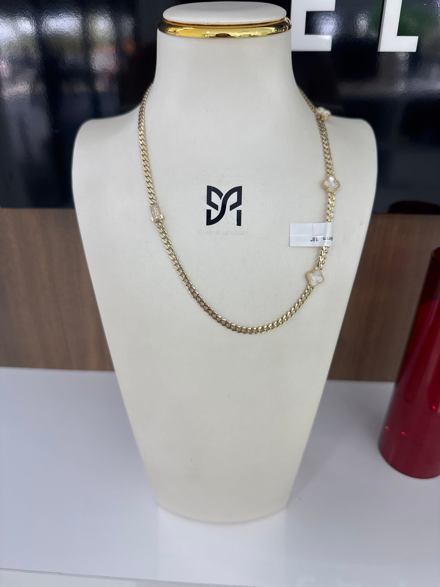 10K 5 White Flower Monaco Chain