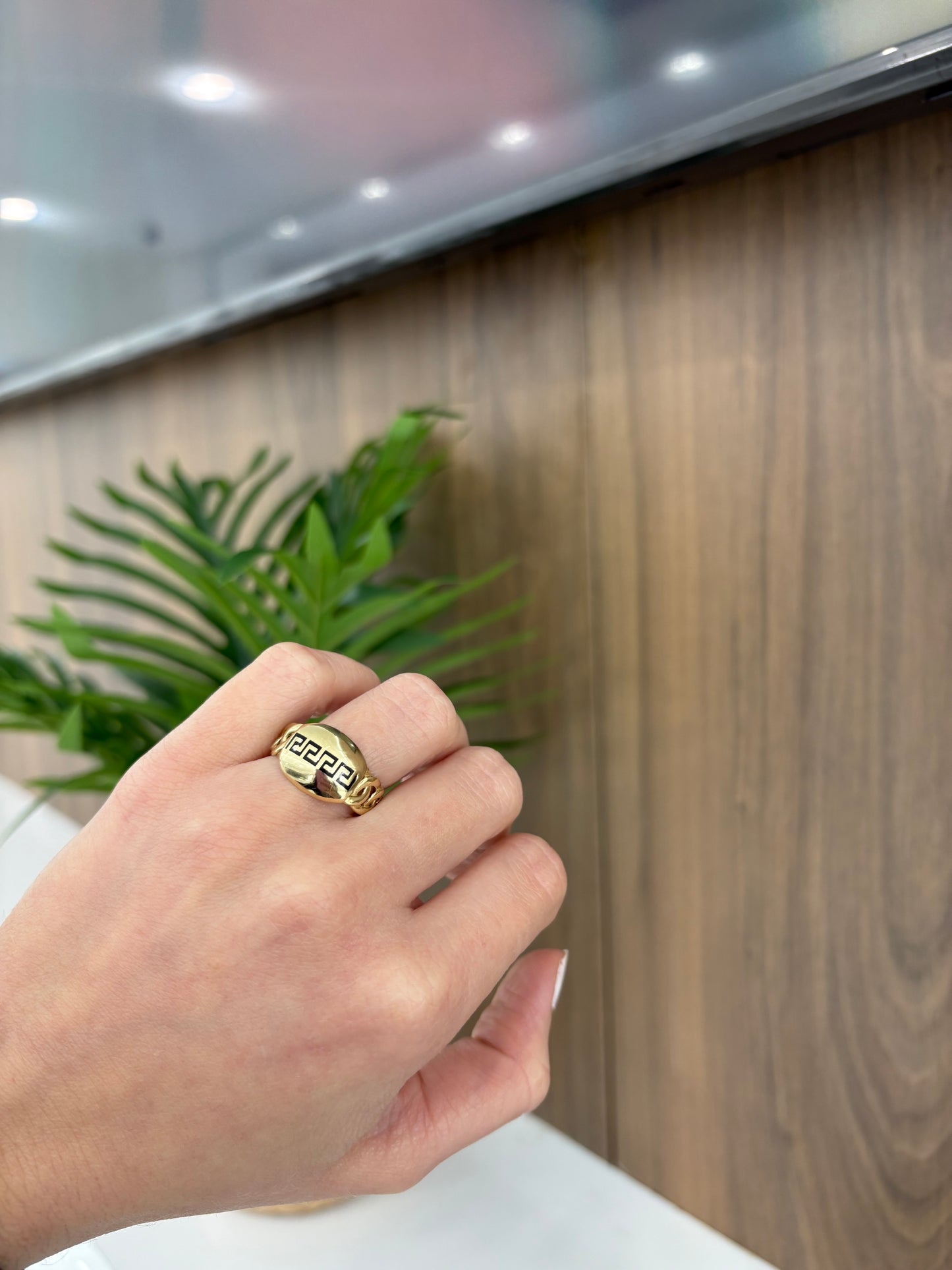 10K Greek Ring