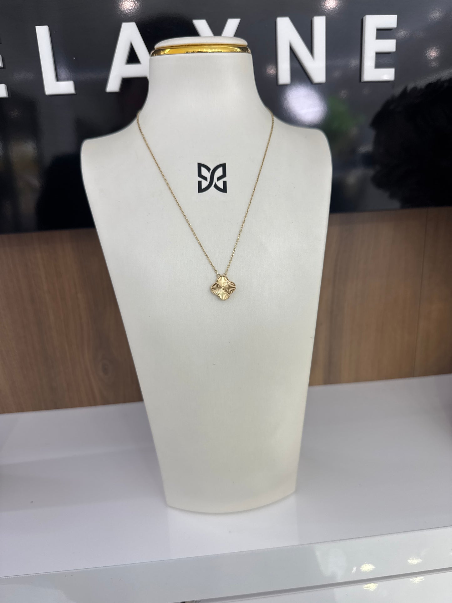 14K One Flower Chain