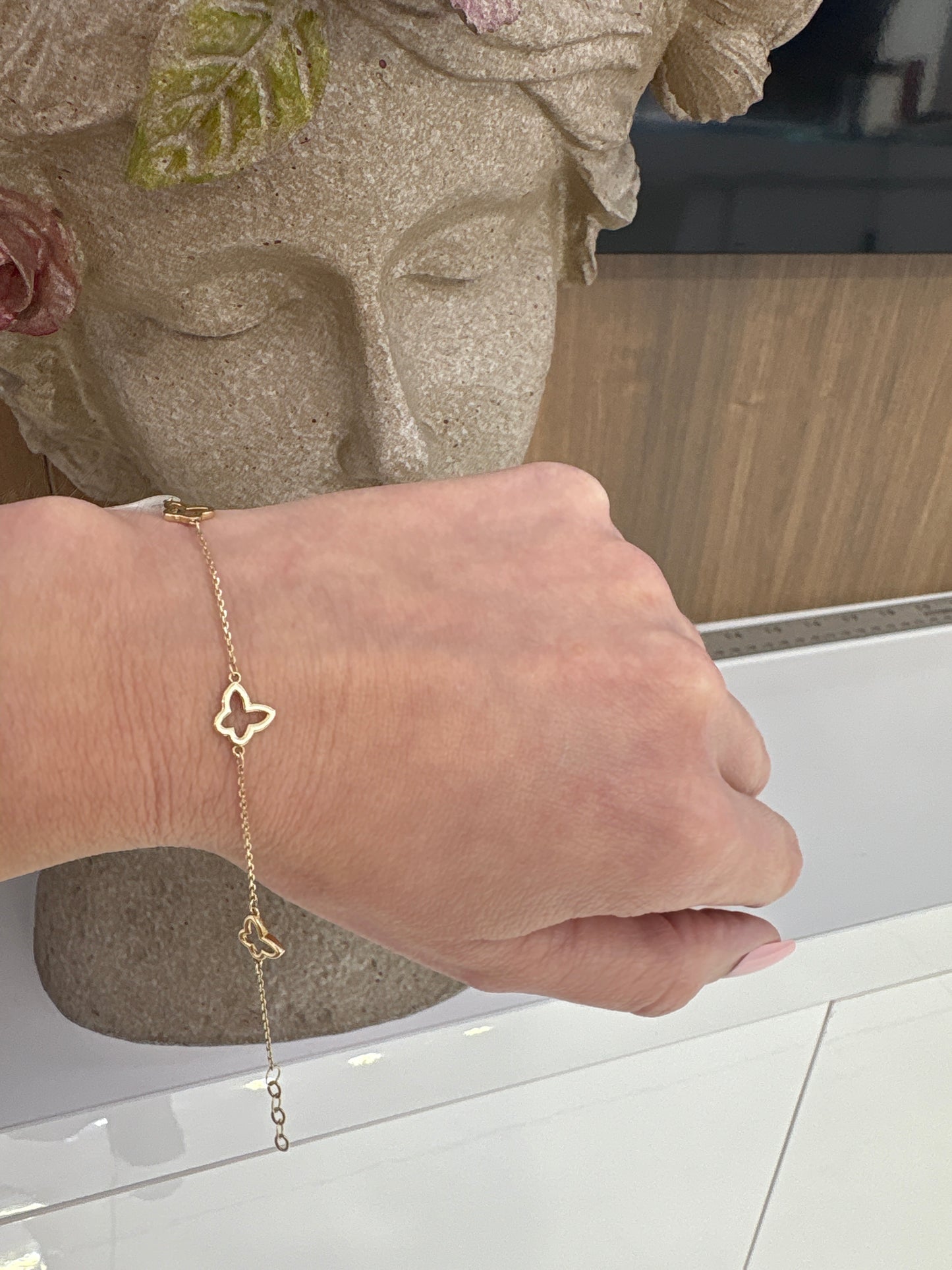 10K Butterly Bracelet