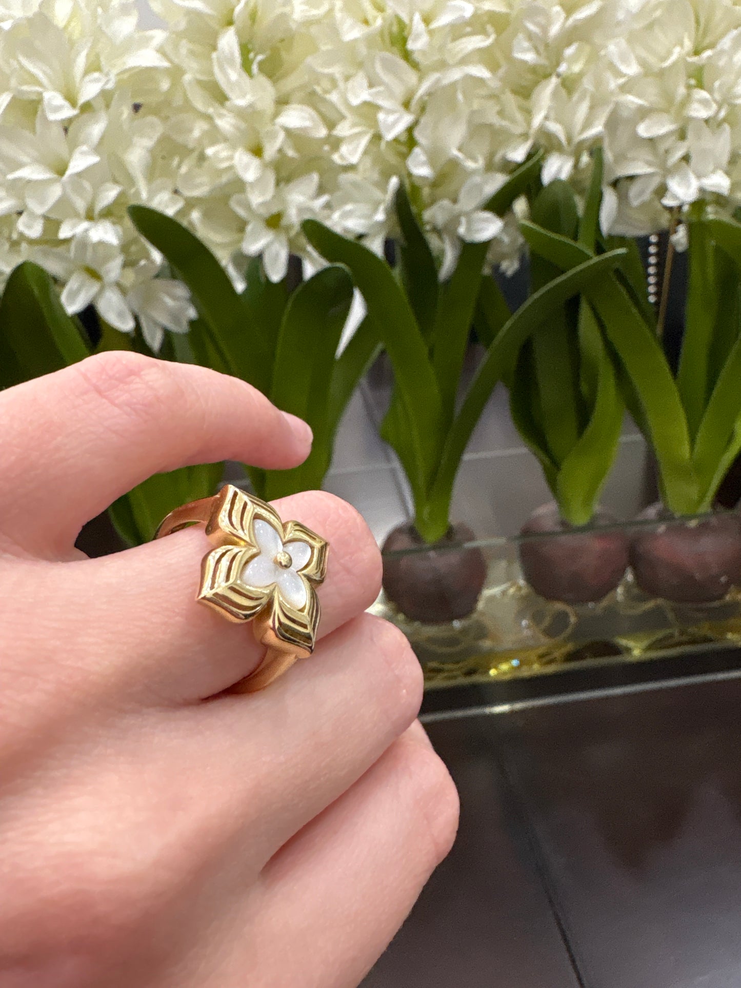 14K Flower Ring