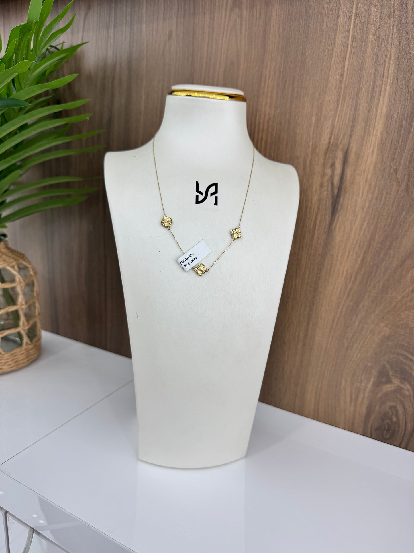 10k 3 golden flower Necklace