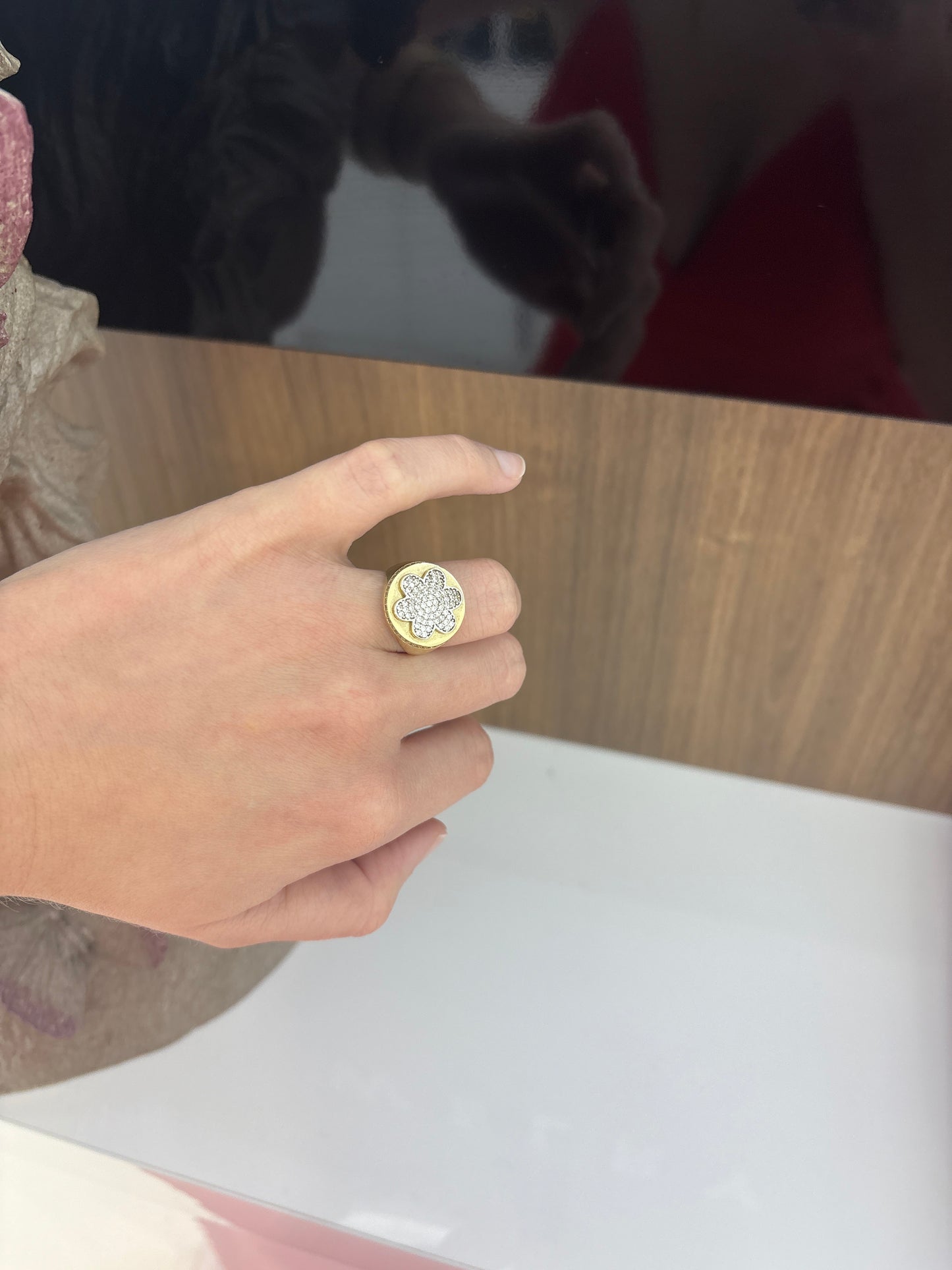 10K Flower Ring