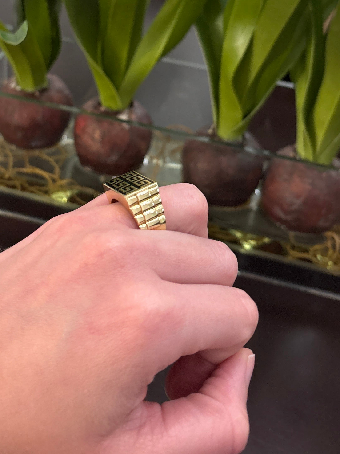 14K Greek Cut Ring