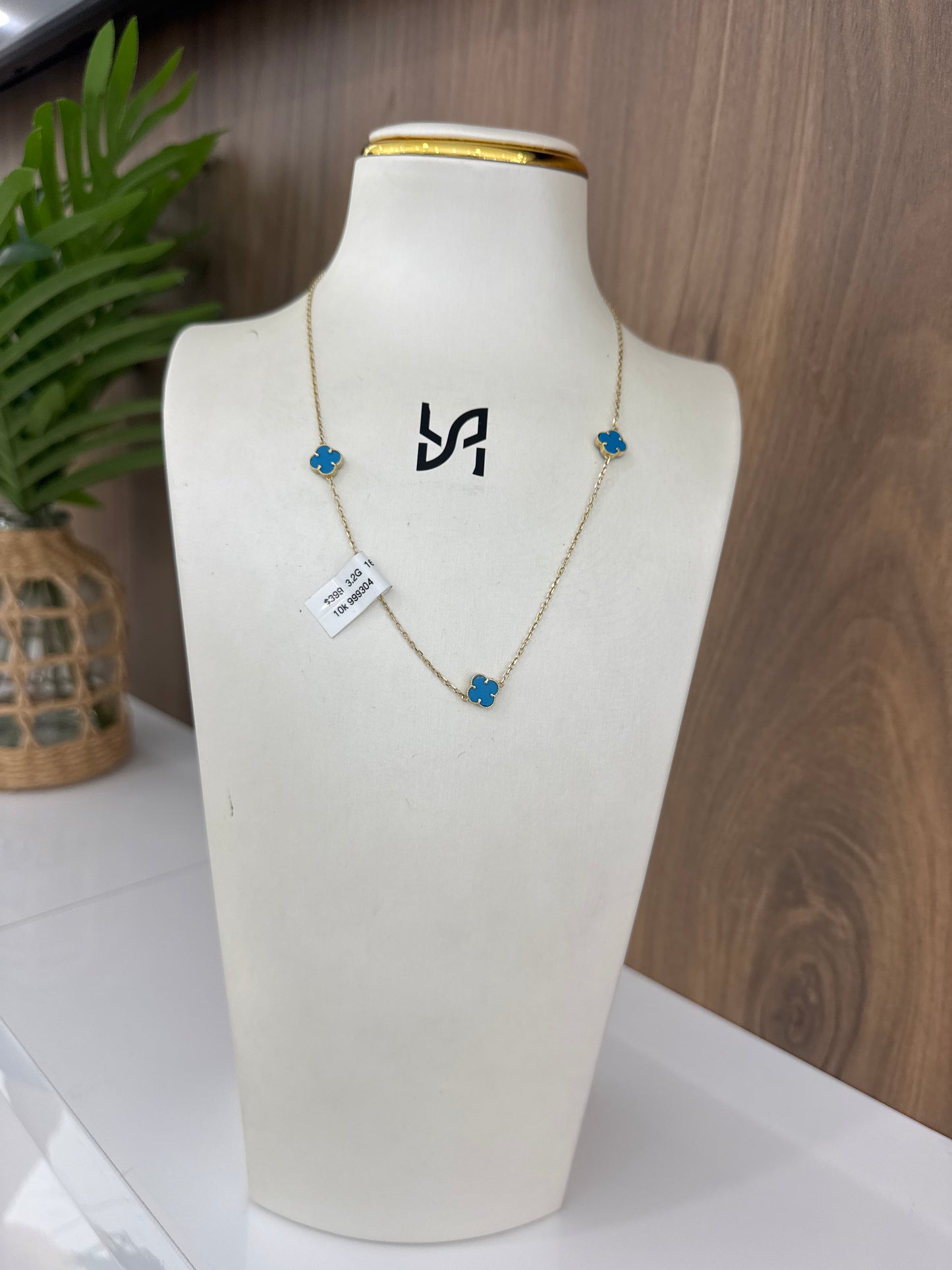 10k 3 blue flower necklace