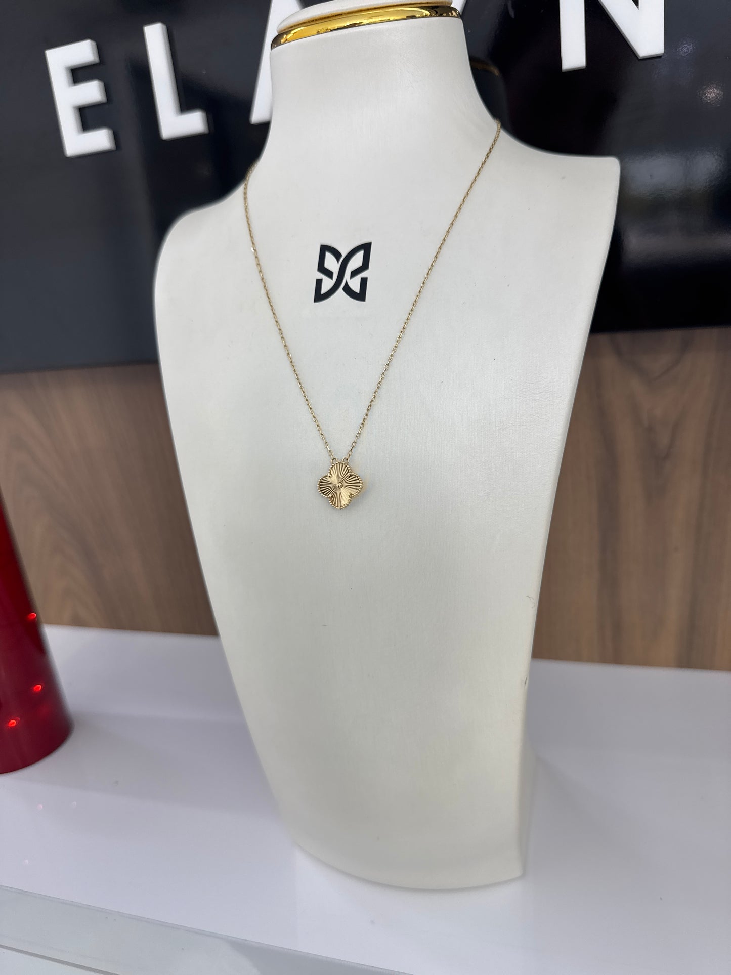 14K One Flower Chain