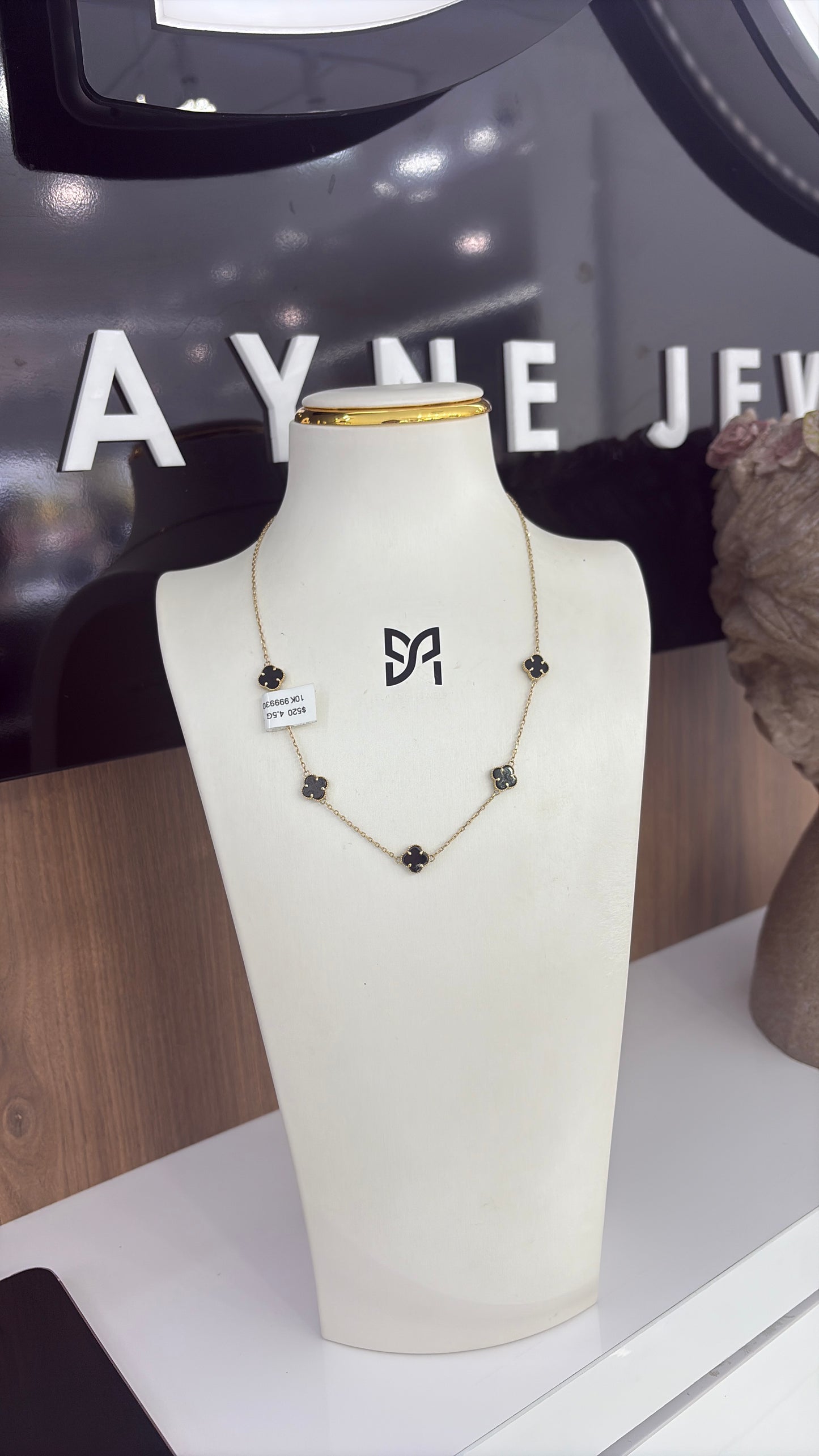 10Karat 5 Flower Chain