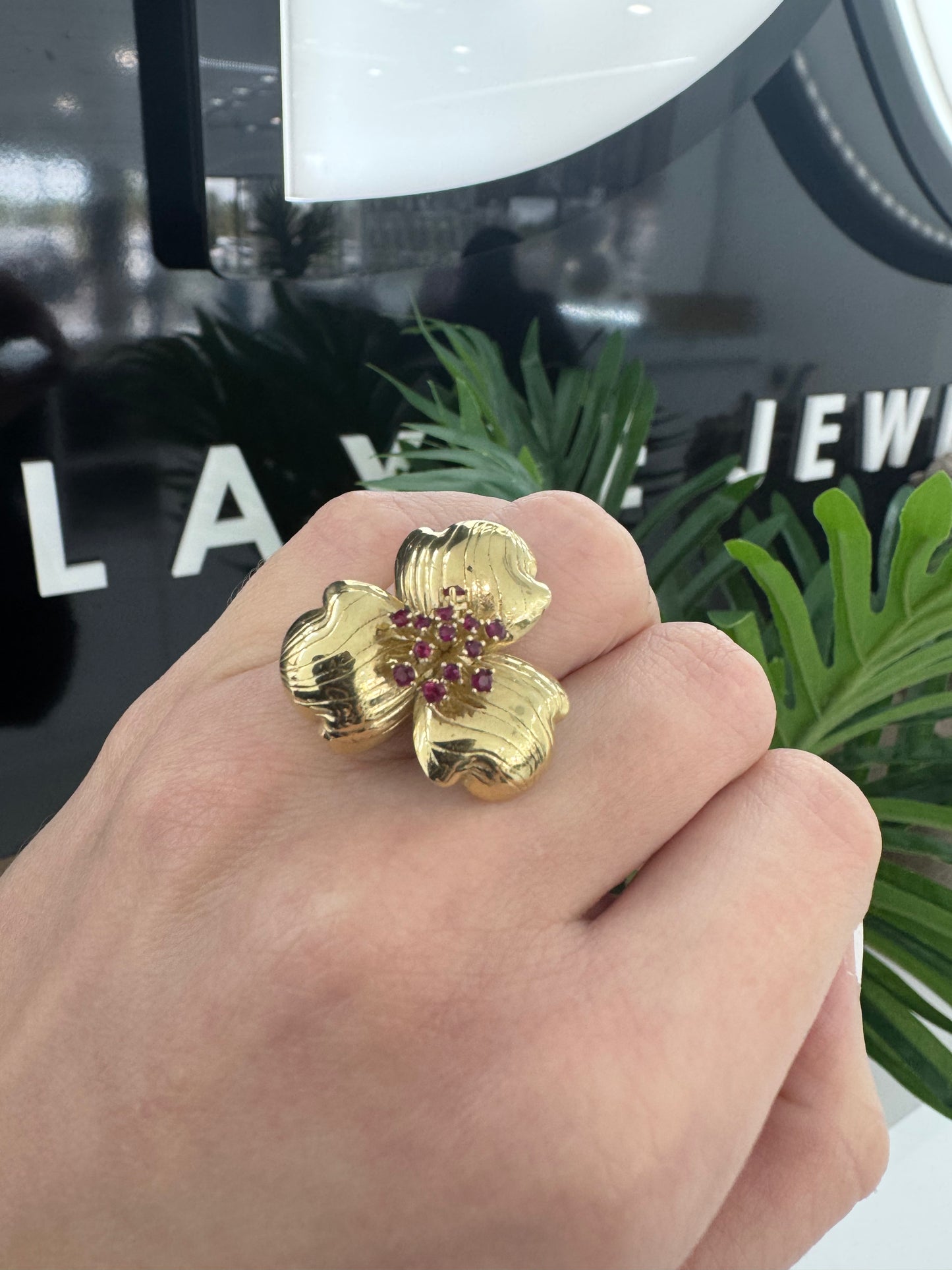 10K Flore Ring
