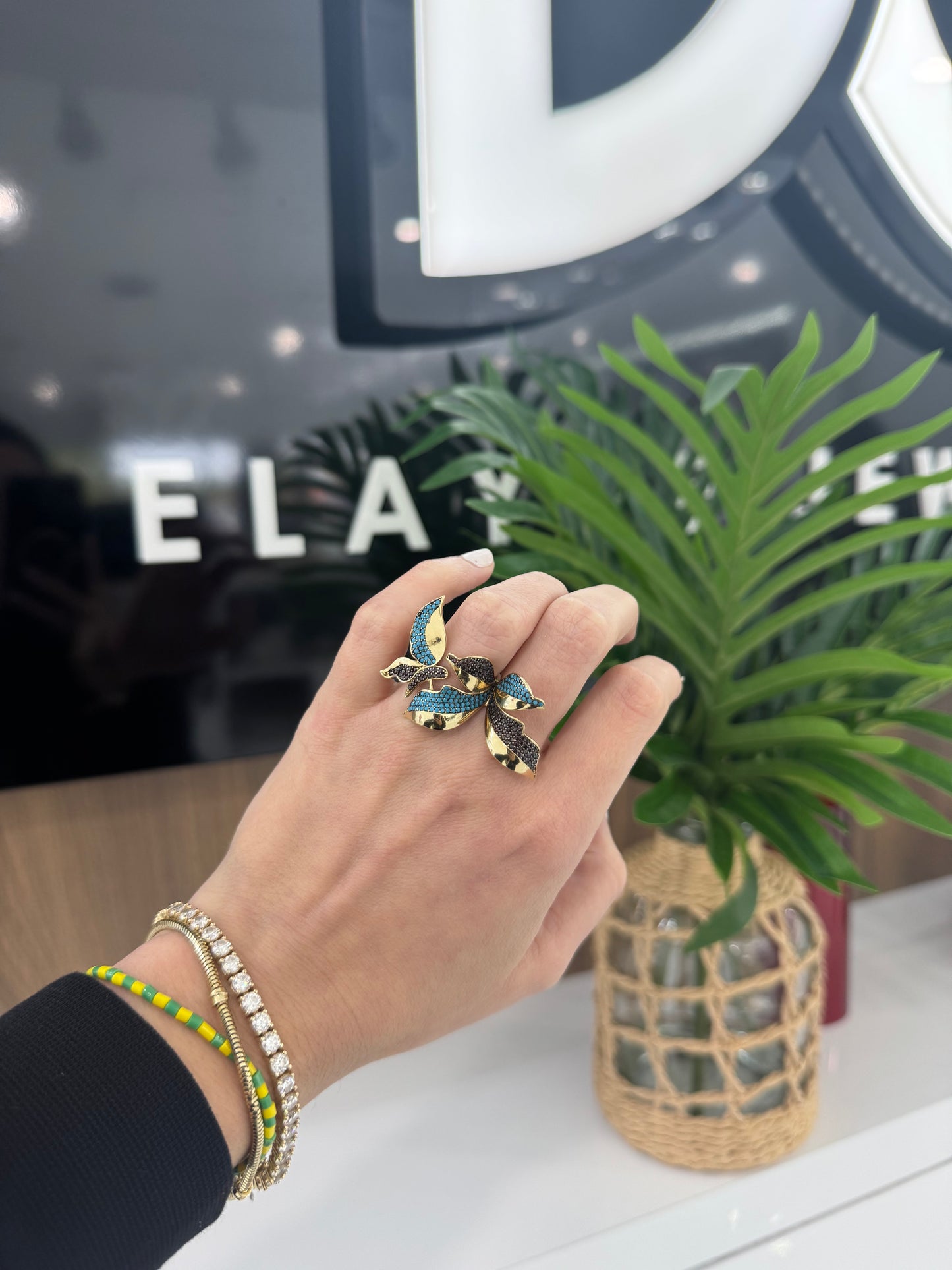10K Butterly Ring