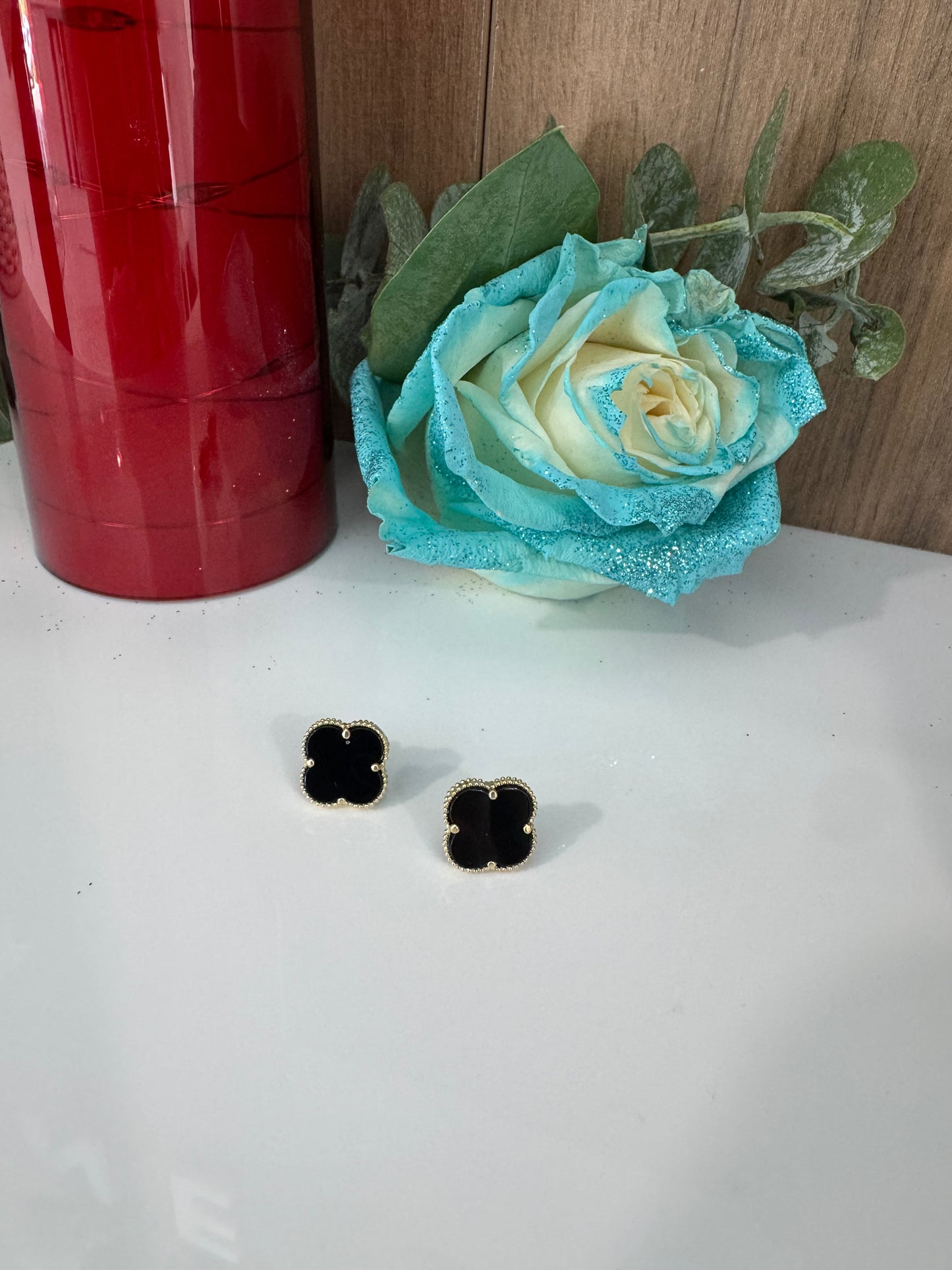 10K Black Flower Earring