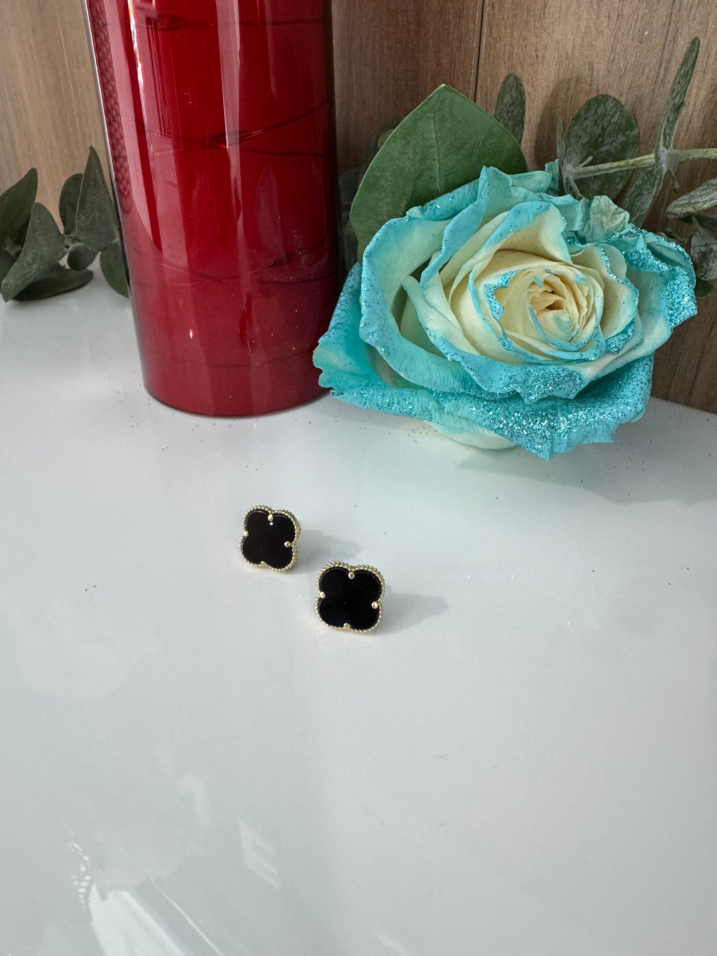 10K Black Flower Earring