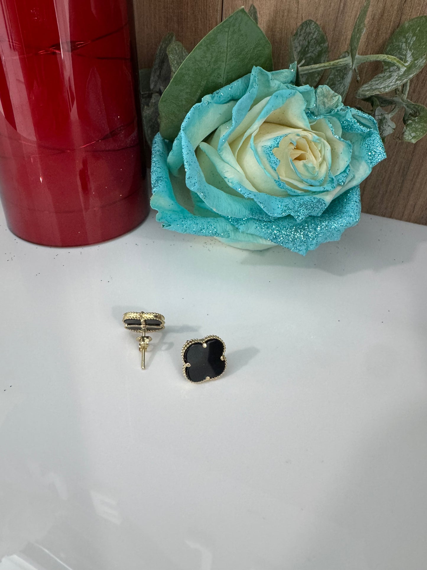 10K Black Flower Earring