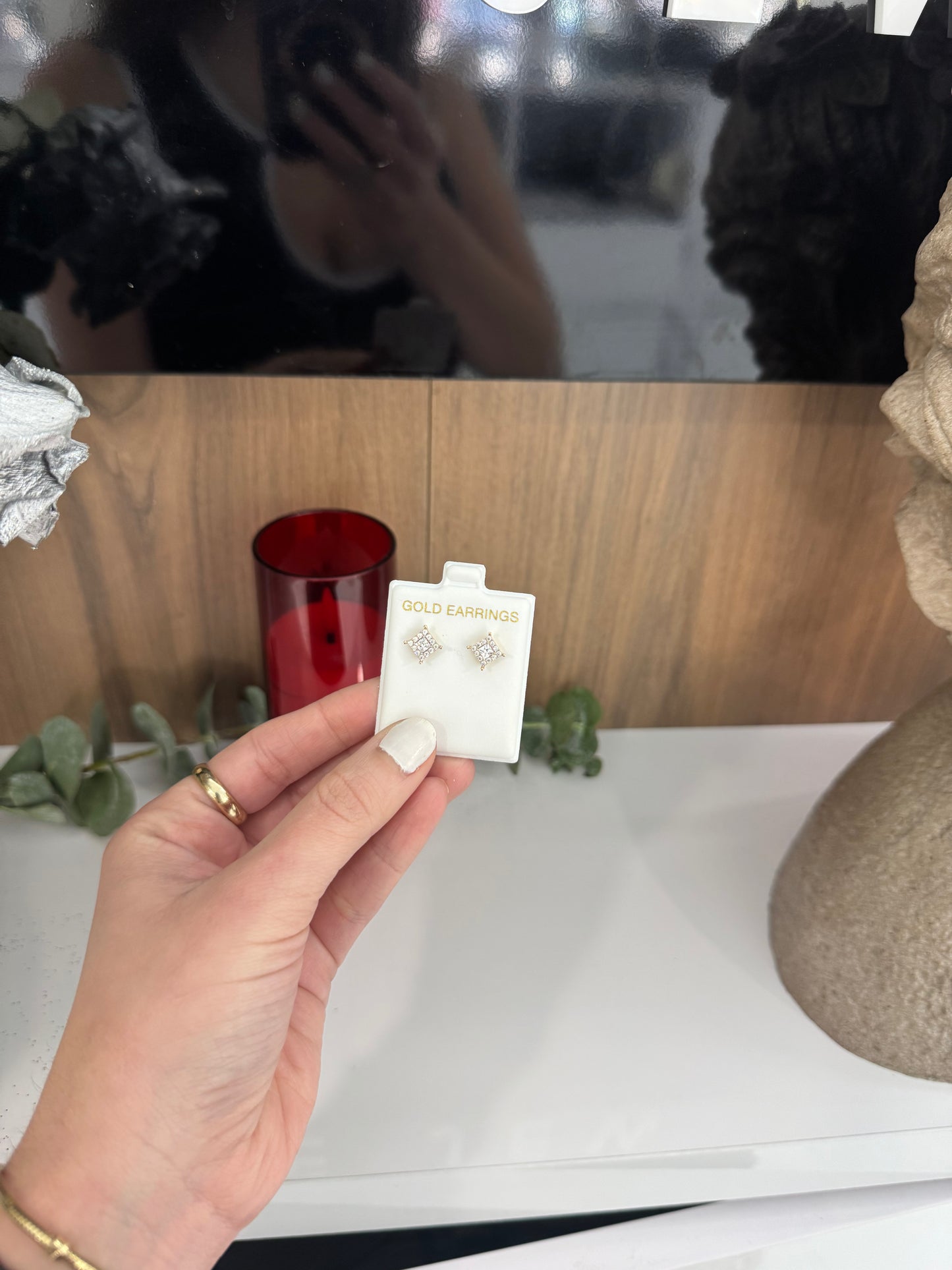 10K Earring
