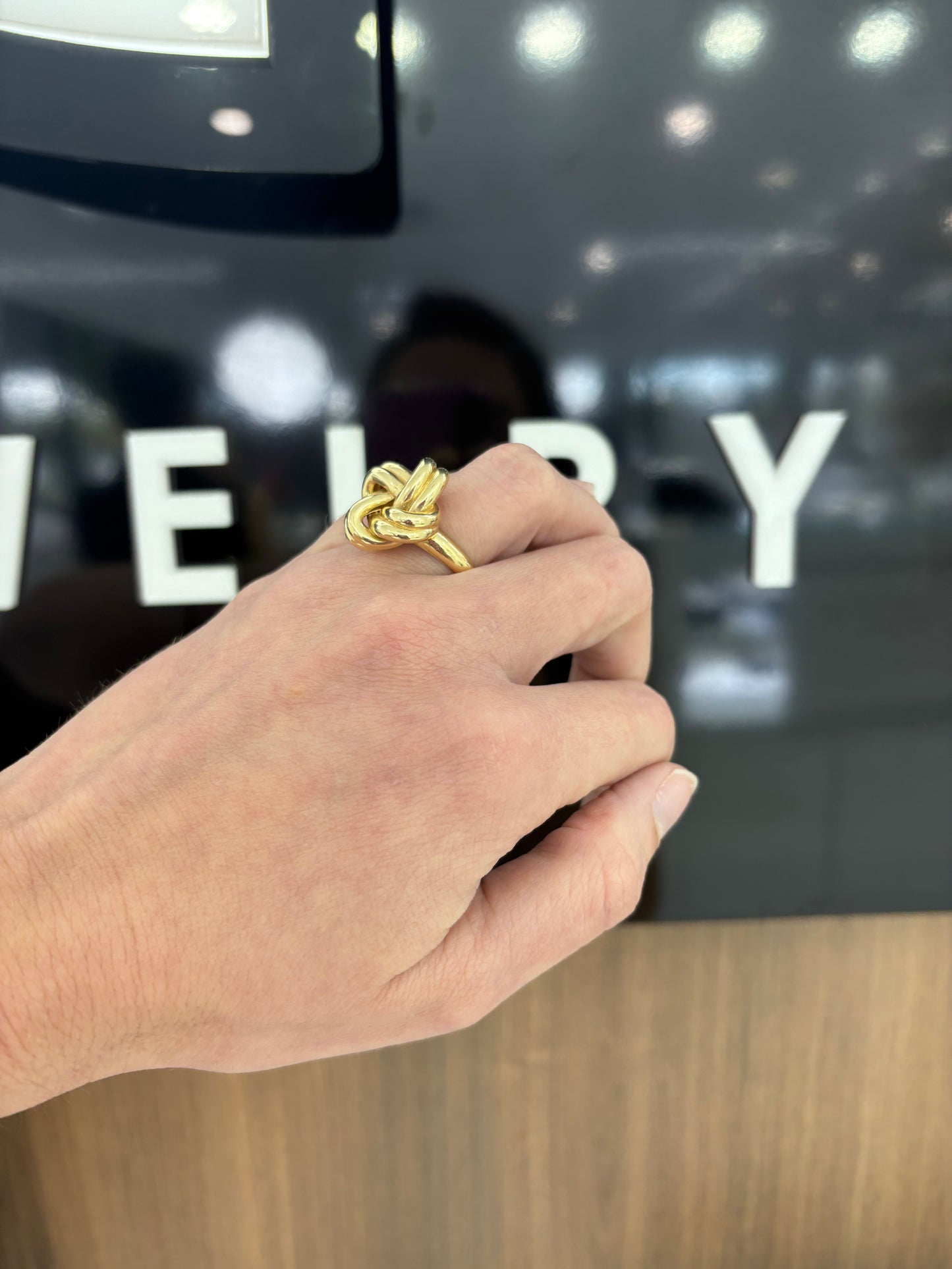 14k Nudo Ring