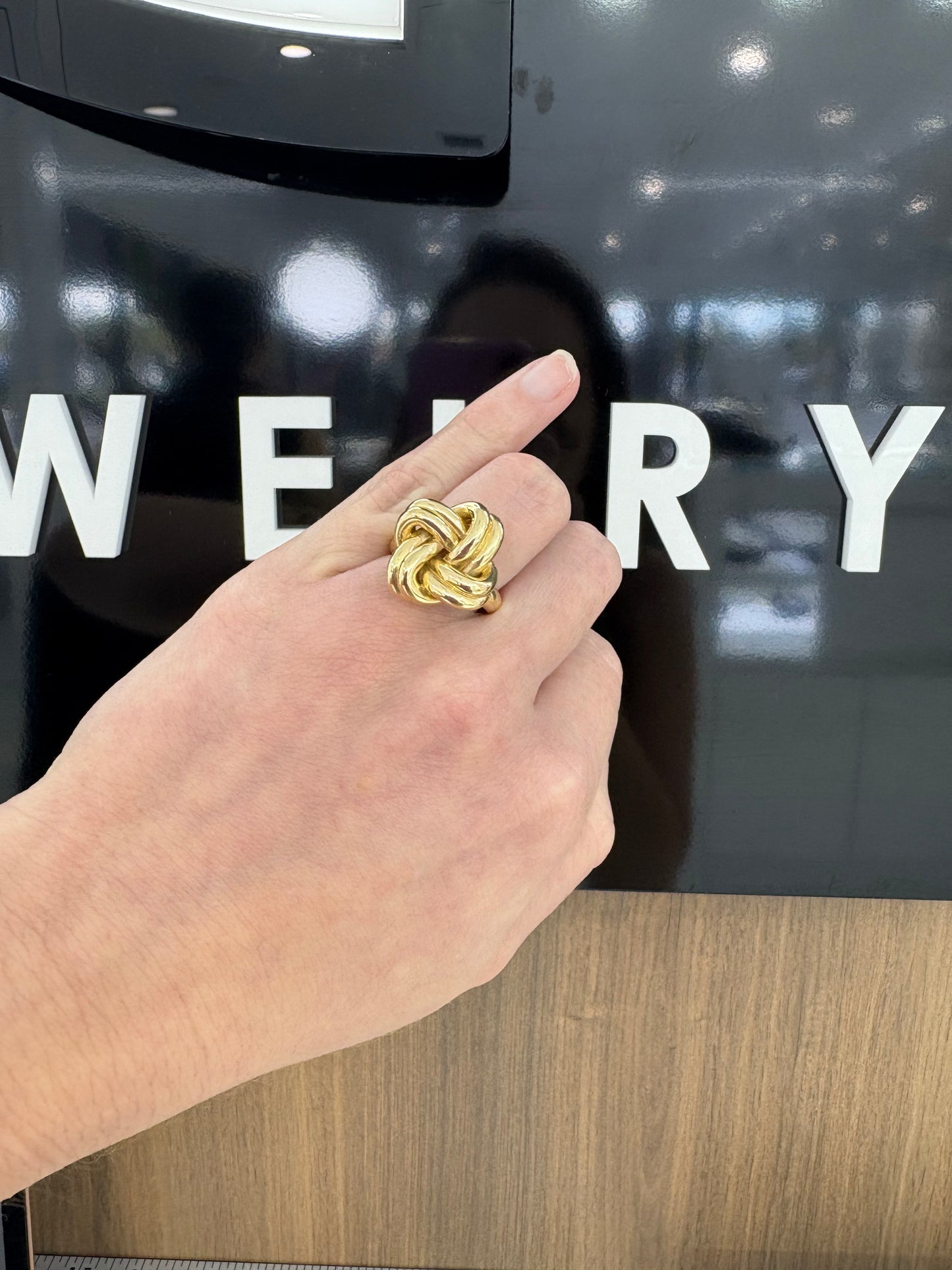 14k Nudo Ring