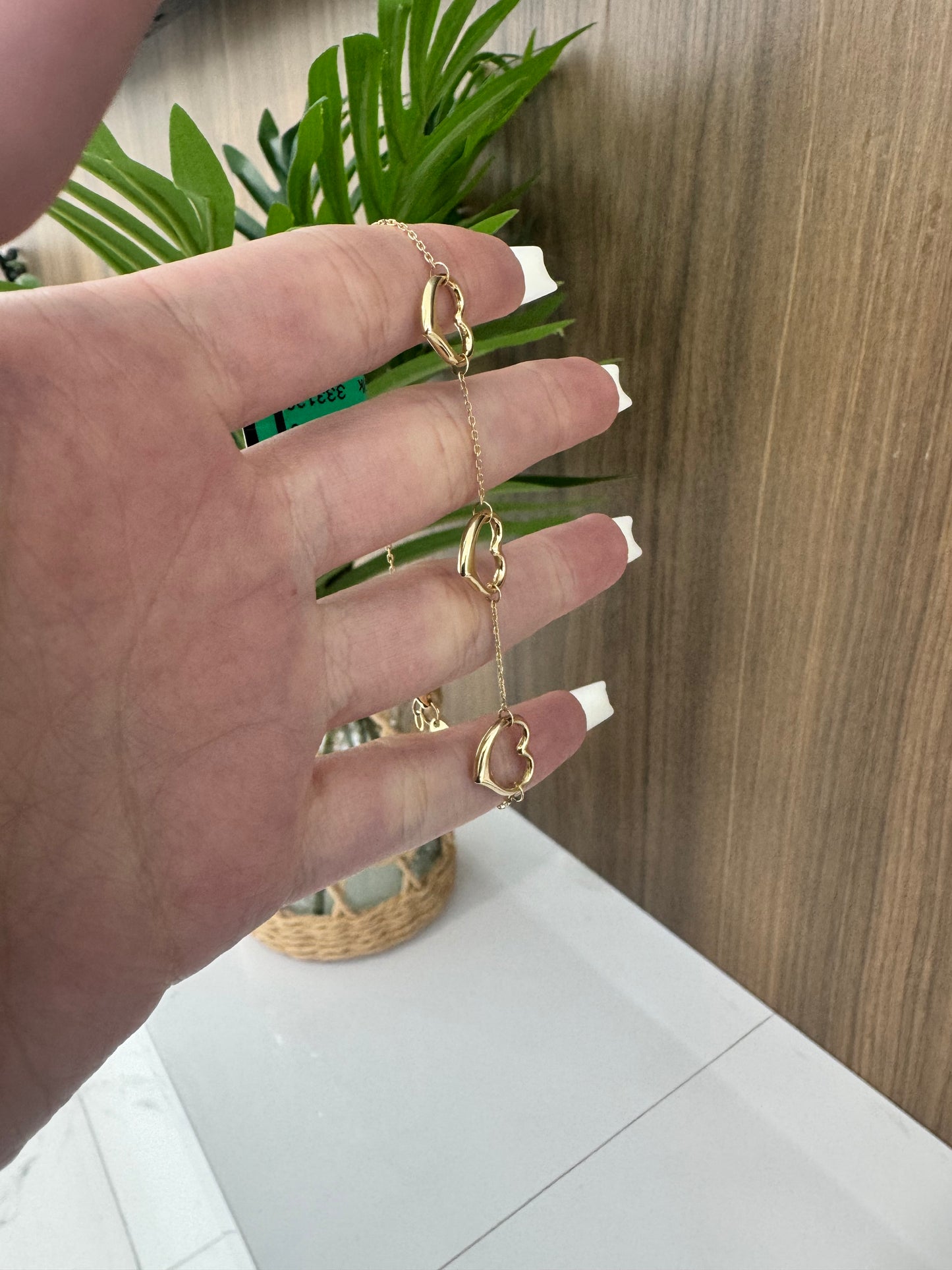 10 Karat 5 Heart bracelet