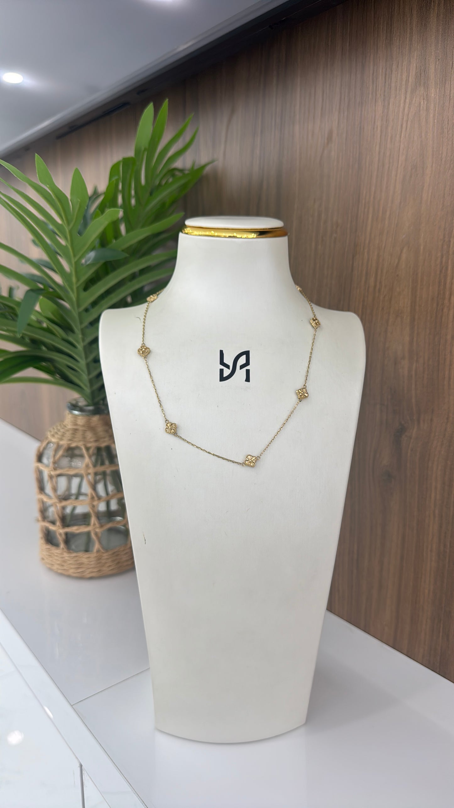 10k 7 golden flower necklace
