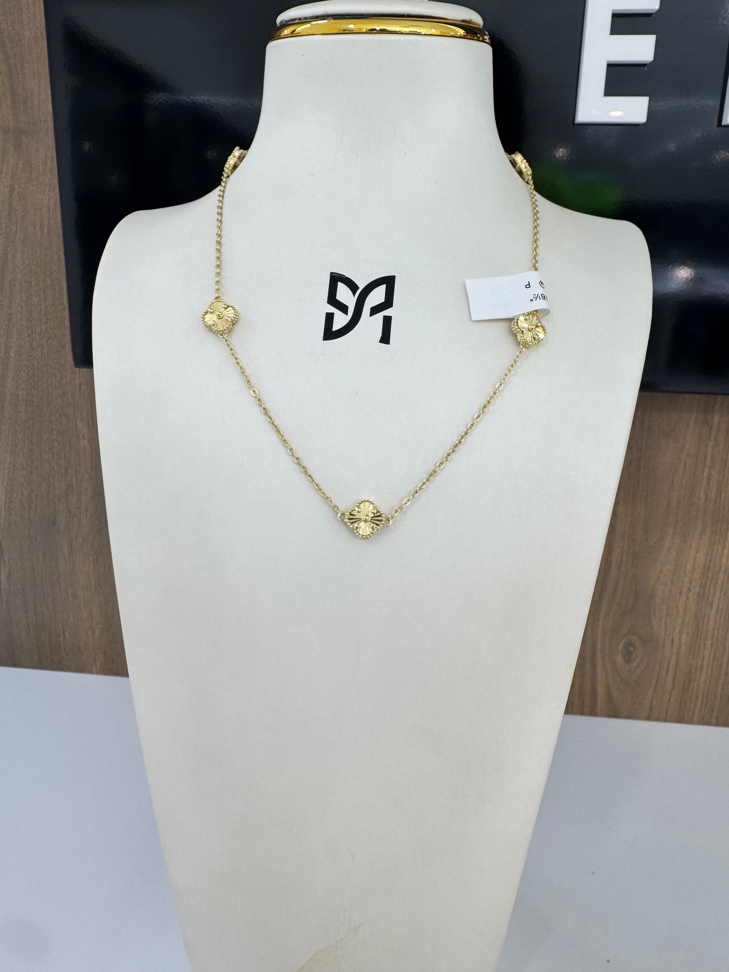 10K 5 Golden Flower Necklace