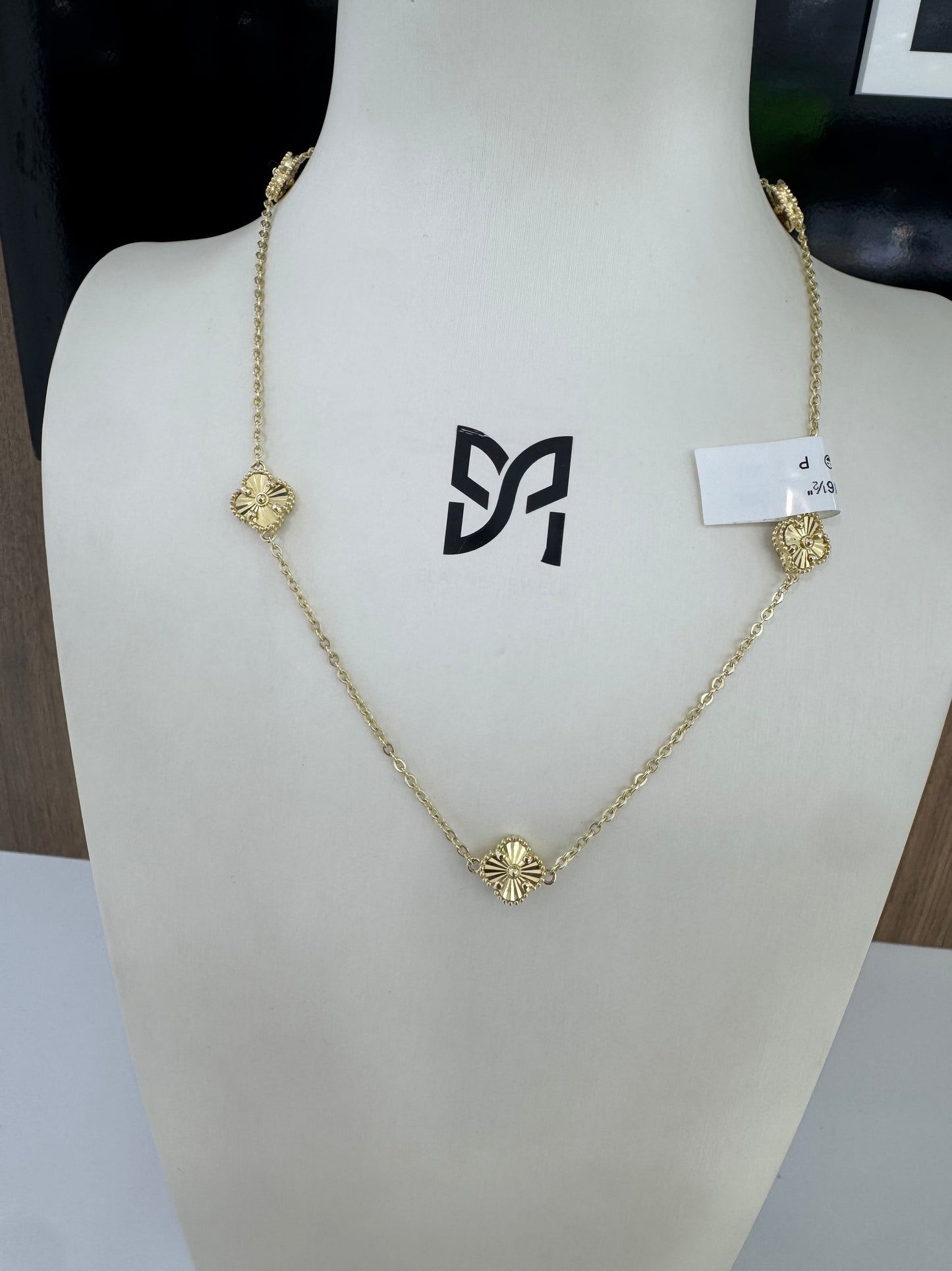10K 5 Golden Flower Necklace