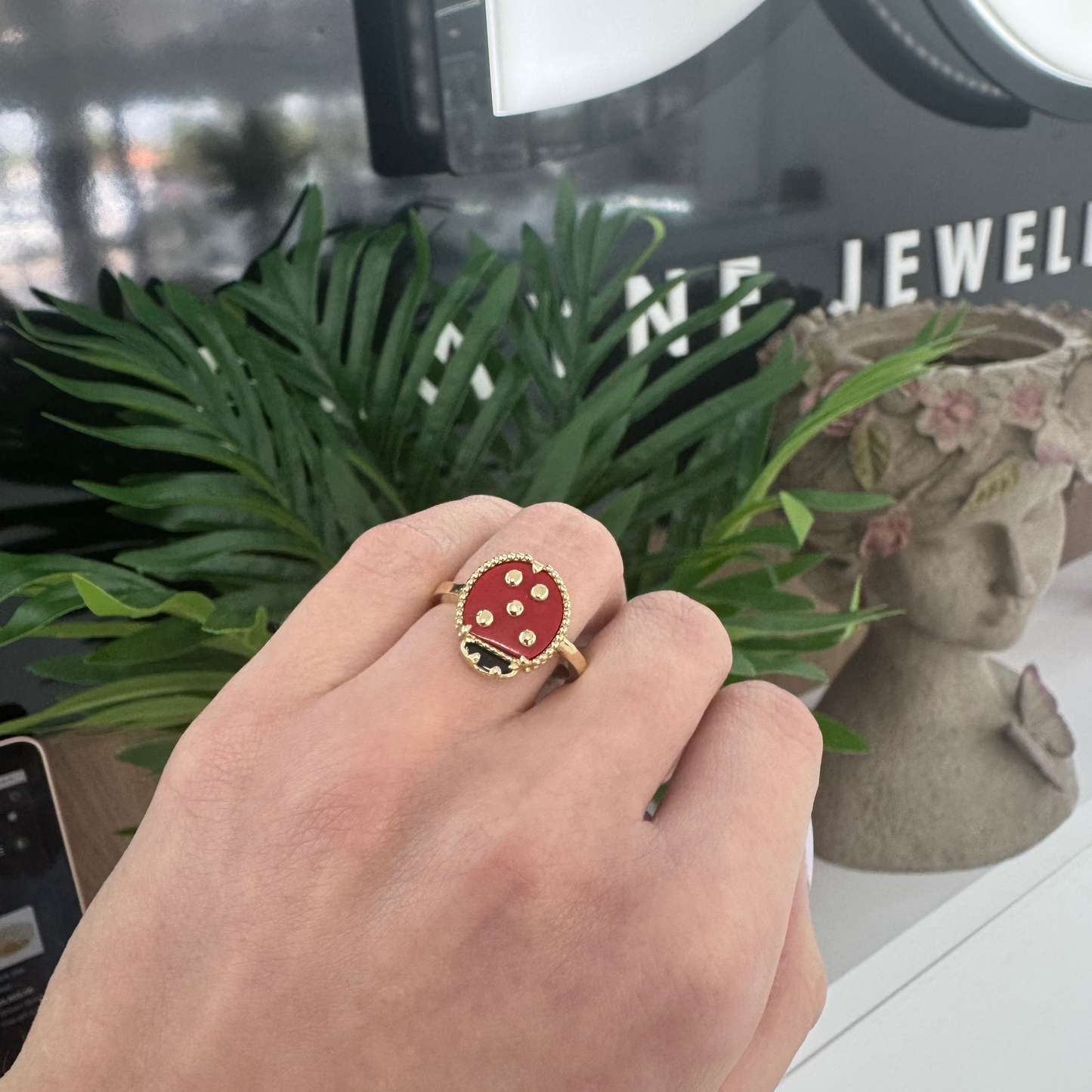 14K Mariquita Ring