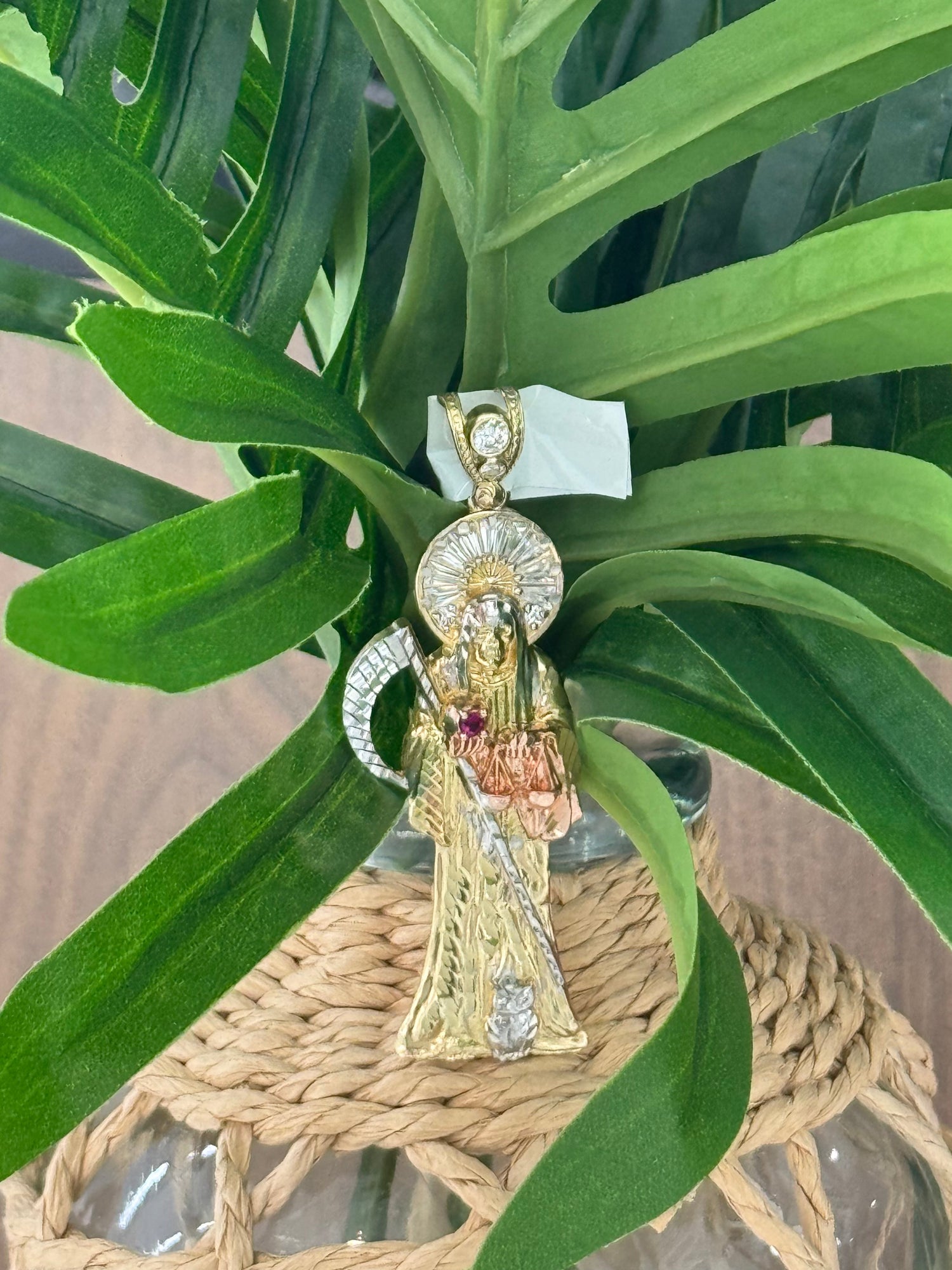 14K Pendant