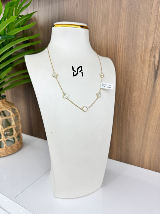 10karat 5 white flower necklace