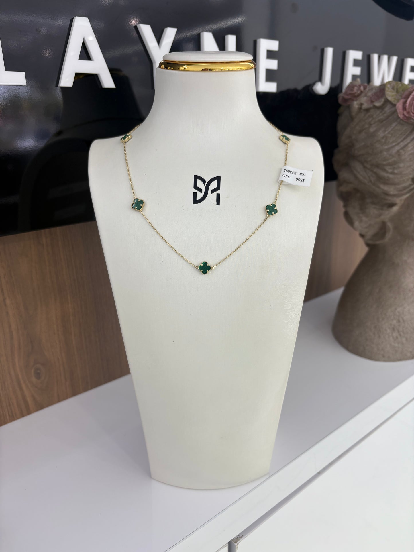 10karat 5 green Flower Chain