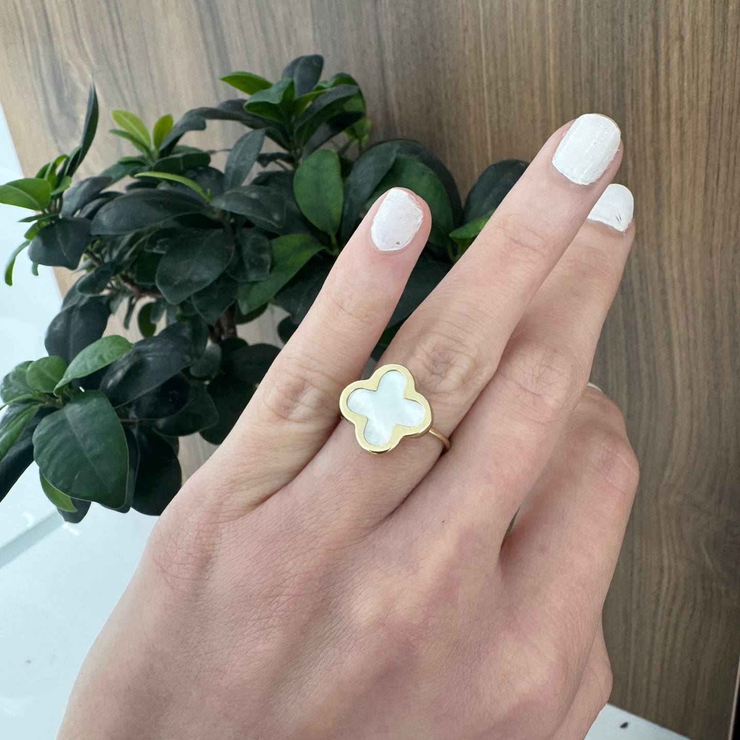 14K Flower Ring