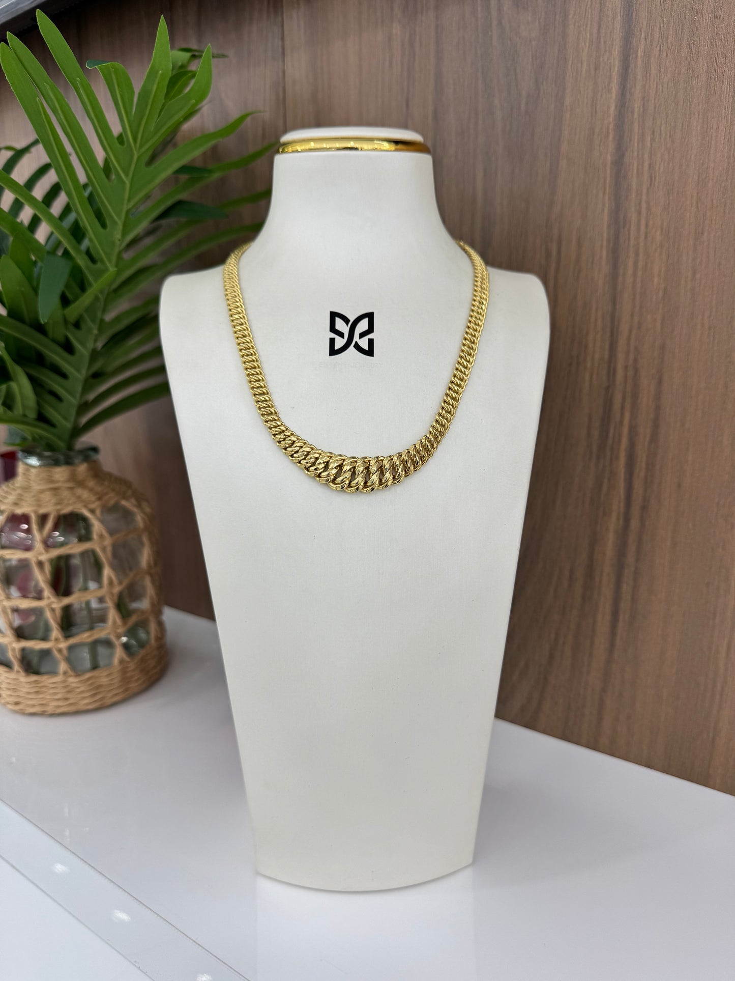 Plain  Princess Necklace