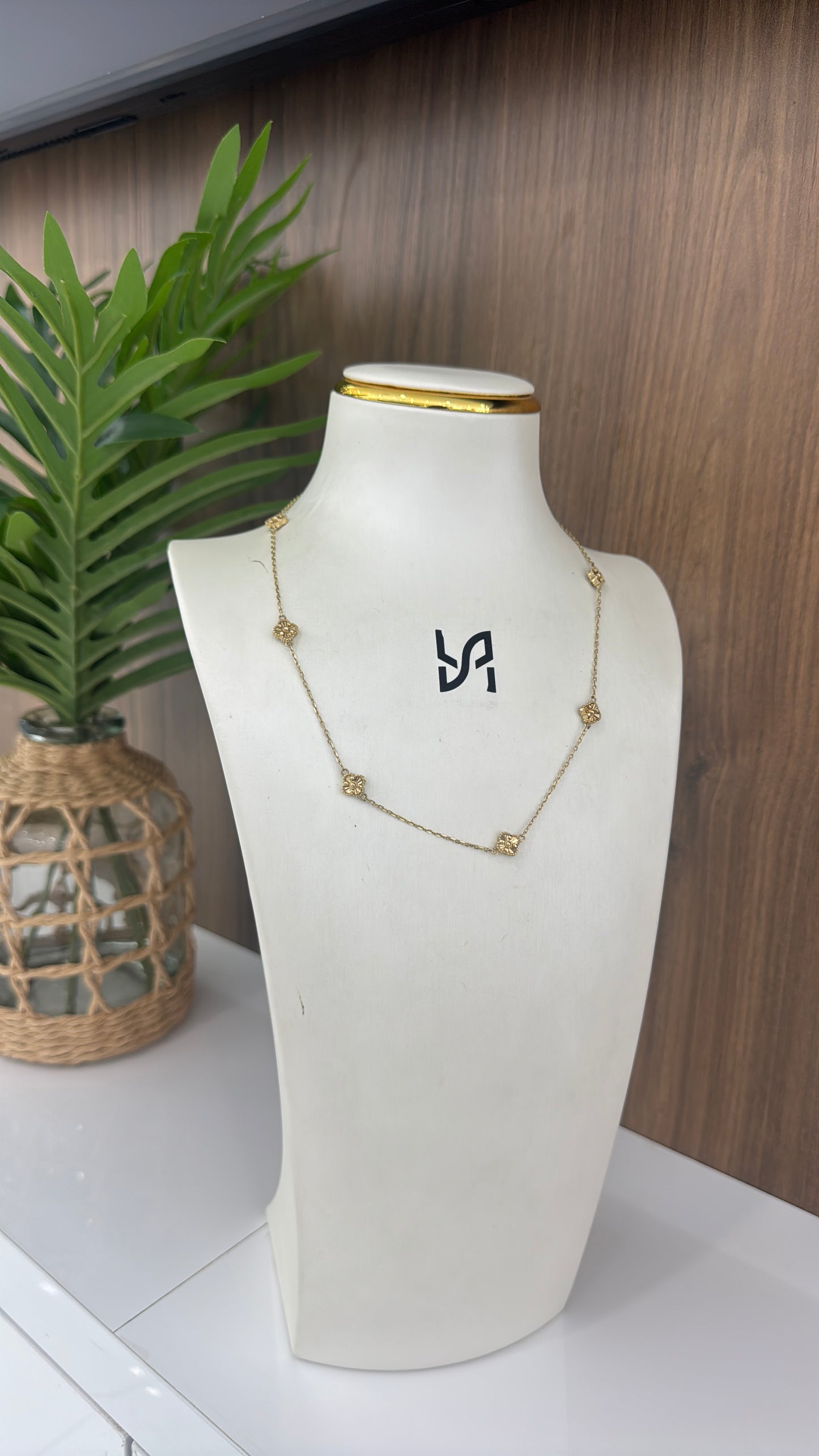 10k 7 golden flower necklace
